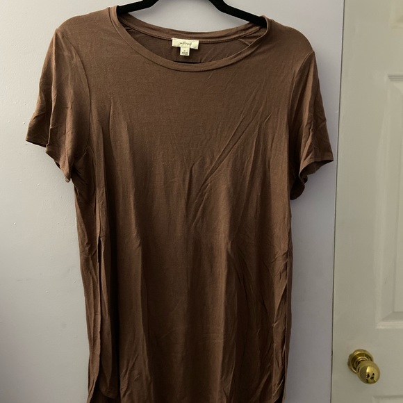 X-long Wilfred Aritzia Cotton Tee w High Slits M